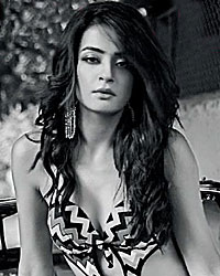 Surveen Chawla